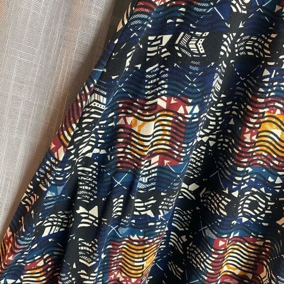 LulaRoe Aztec dress size XXS - Picture 5 of 5